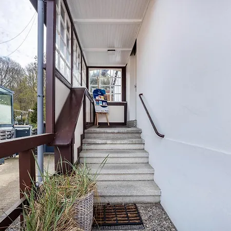 Fehlingstr 28 Guest house